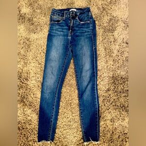 GOOD AMERICAN good waist crop